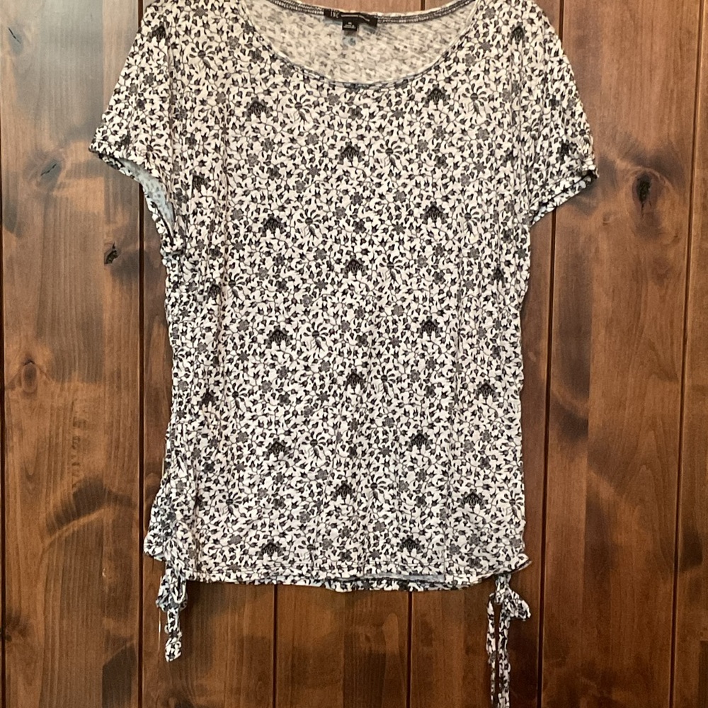 Tommy Hilfiger Black and White Floral Short Sleeve Tee